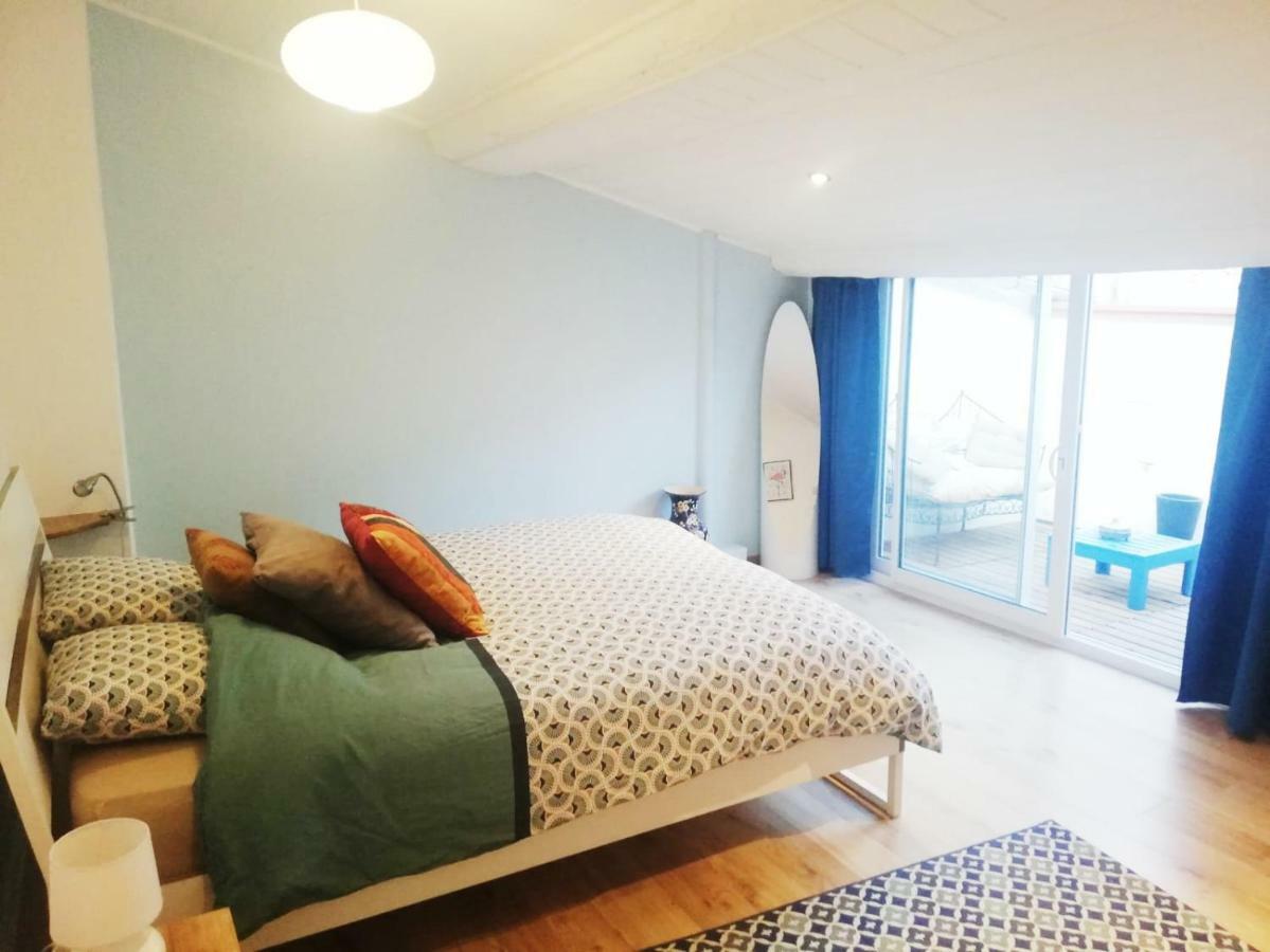 Duplex Denim Apartment Ним Екстериор снимка